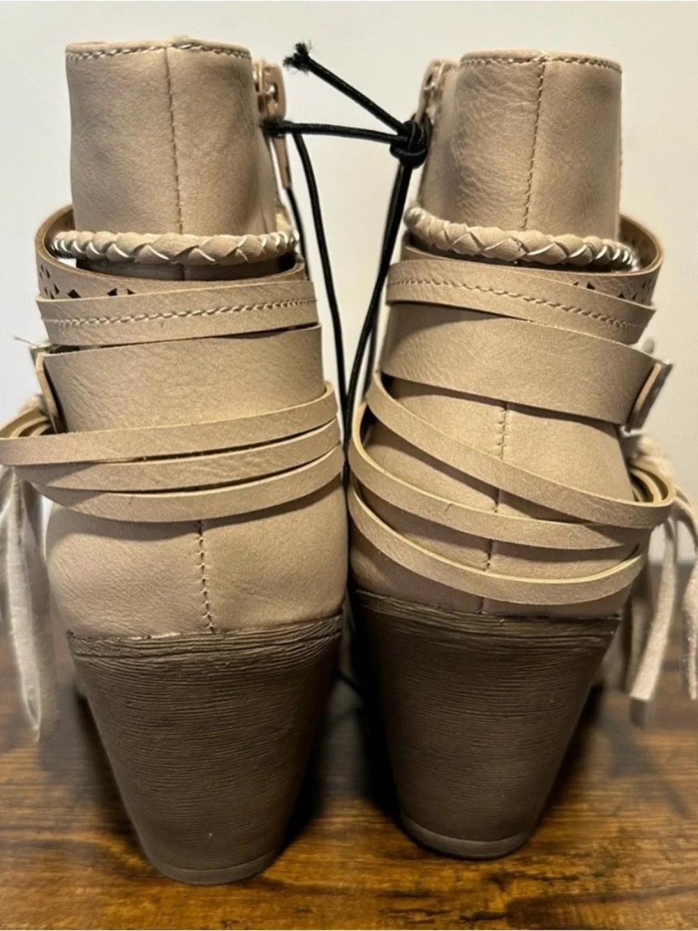 POP Octavia Bone Stacked Heel Booties NWT Size 9.5